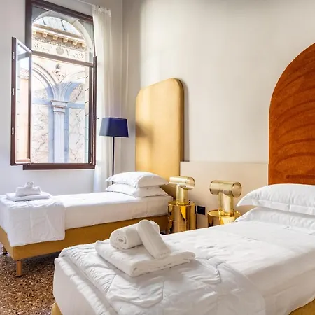Apartment Palazzo Miracoli Venice