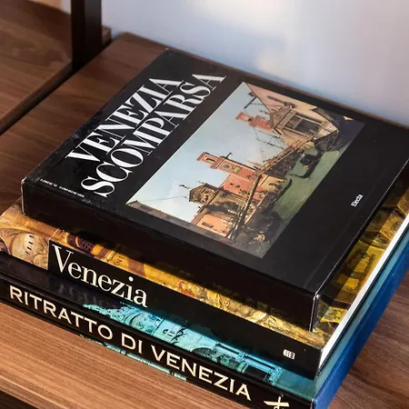 Apartment Palazzo Miracoli *