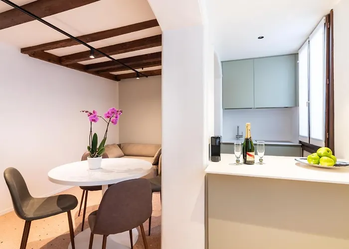 Palazzo Miracoli Апартаменты