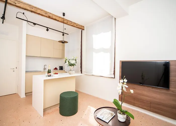 Palazzo Miracoli Апартаменты Венеция