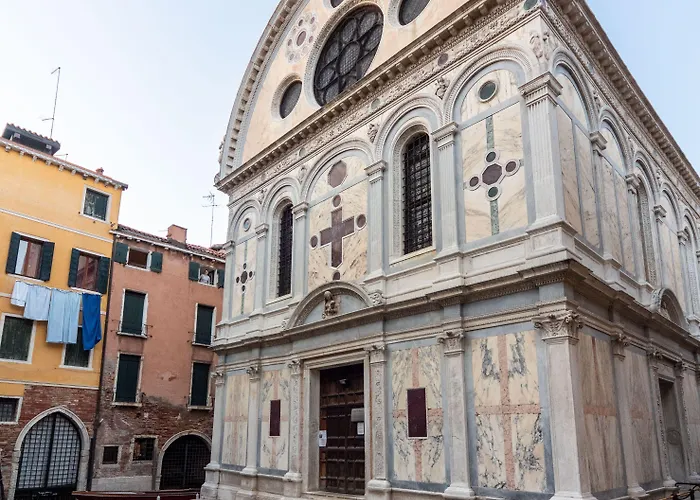 Апартаменты Palazzo Miracoli *