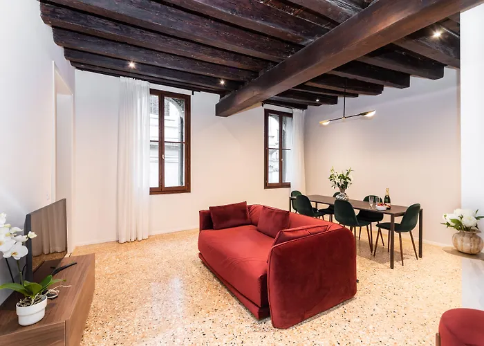 Palazzo Miracoli Апартаменты