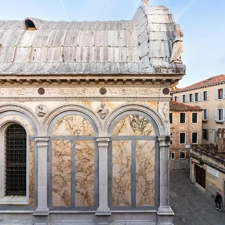Palazzo Miracoli Апартаменты