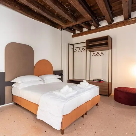 Palazzo Miracoli Апартаменты Венеция